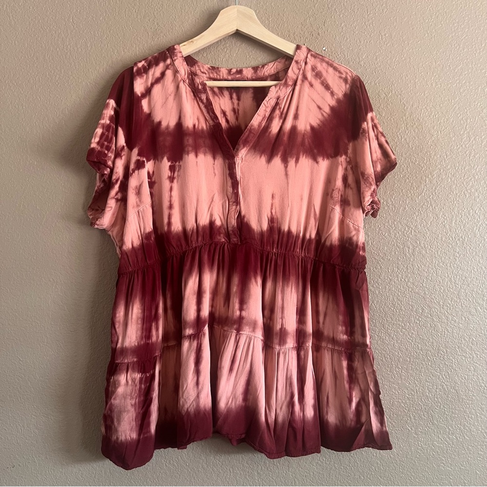 Torrid Tie Dyed Tiered Cap Sleeve Blouse Size 2